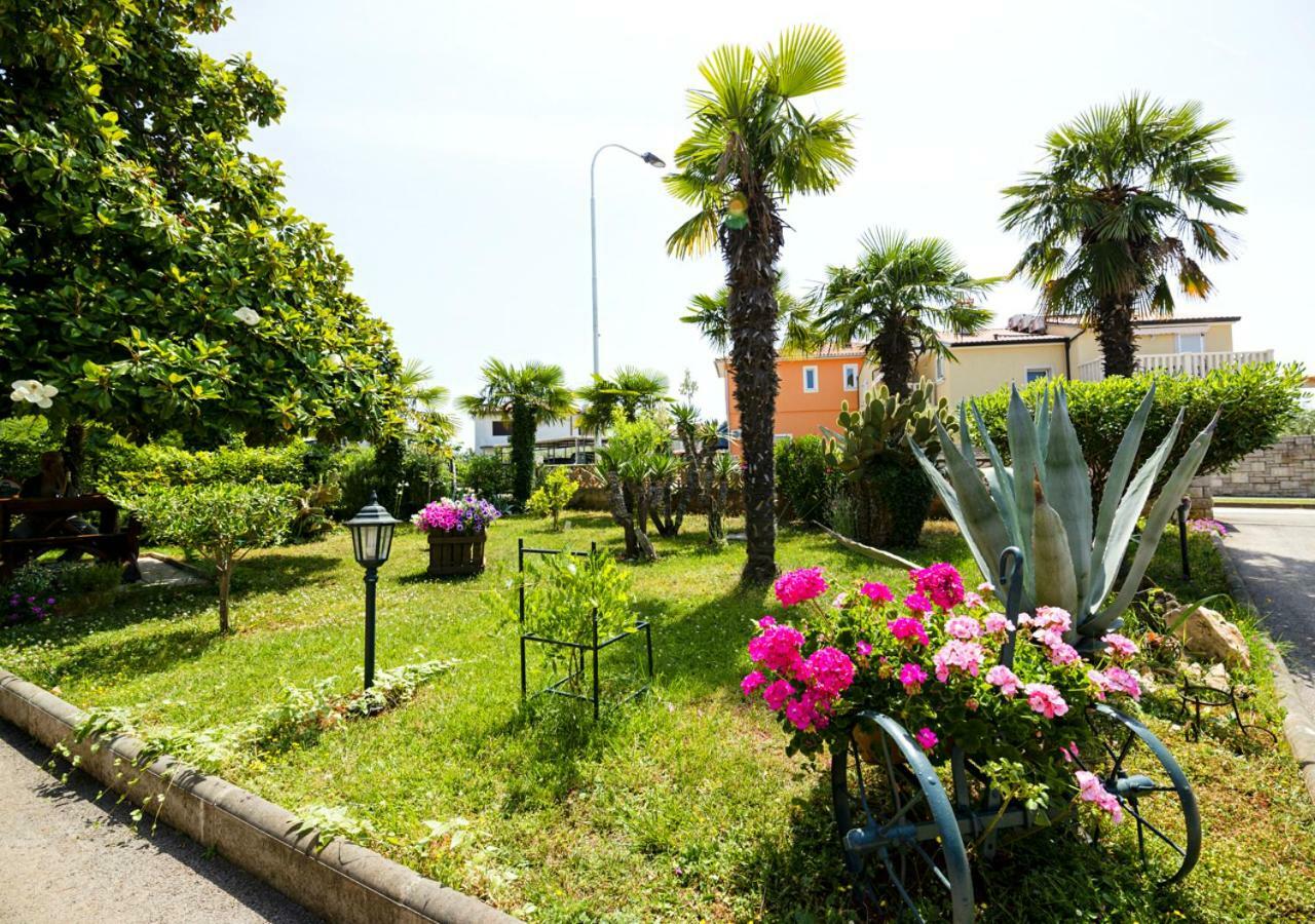 Apartment Dora Umag Exterior foto